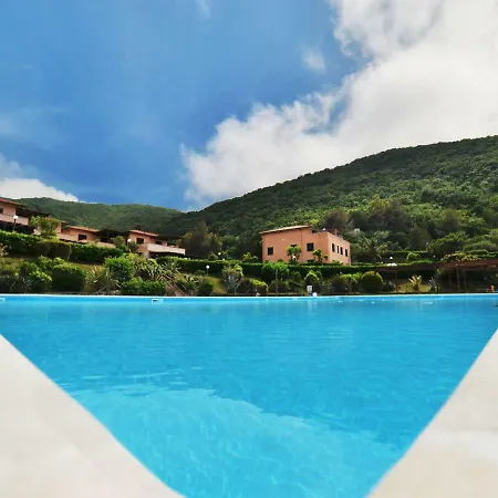 Locazione Turistica Altaluna.7 Διαμέρισμα *